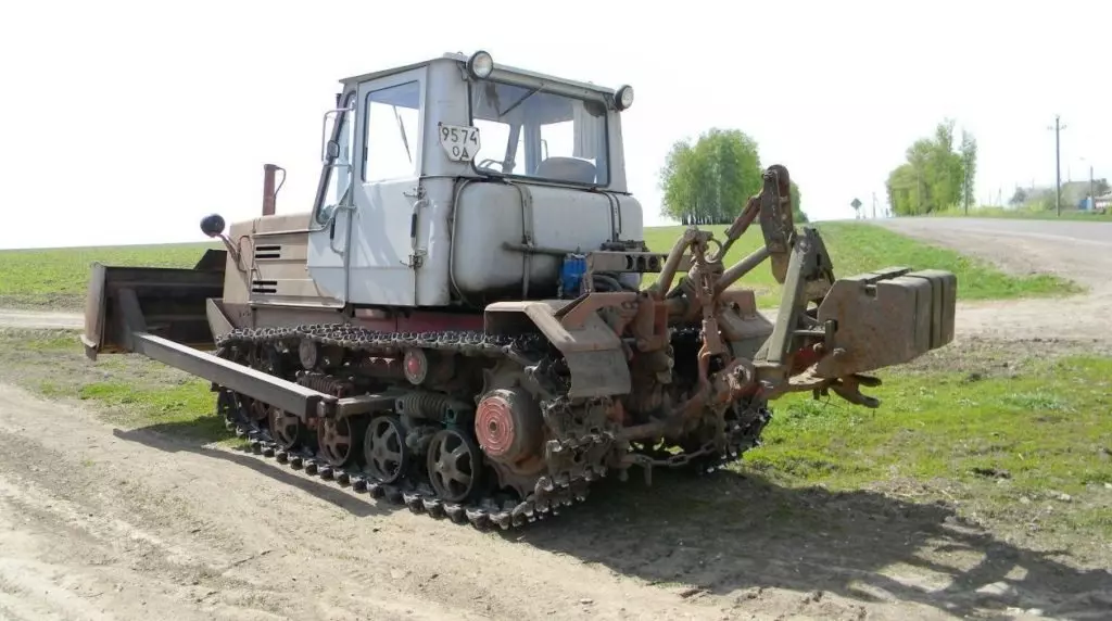 Трактор Т-150