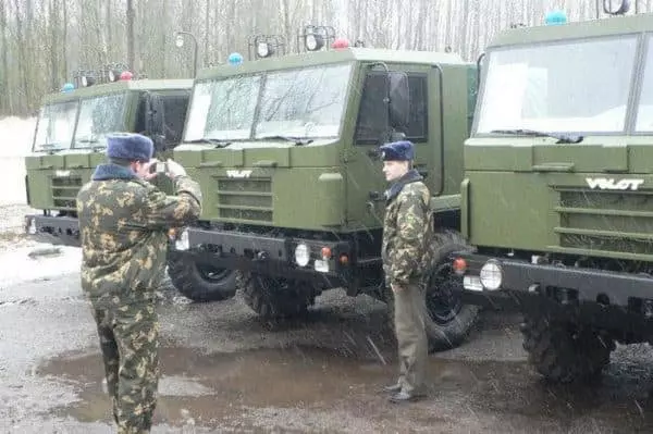 Военно-транспортный МЗКТ 500200 ВОЛАНТ