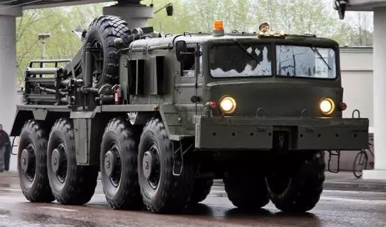 МАЗ-537