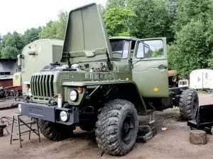 Урал-43206