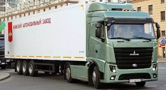 МАЗ-5440М9 на IronHorse.ru
