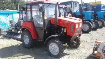 Трактор Беларус 320