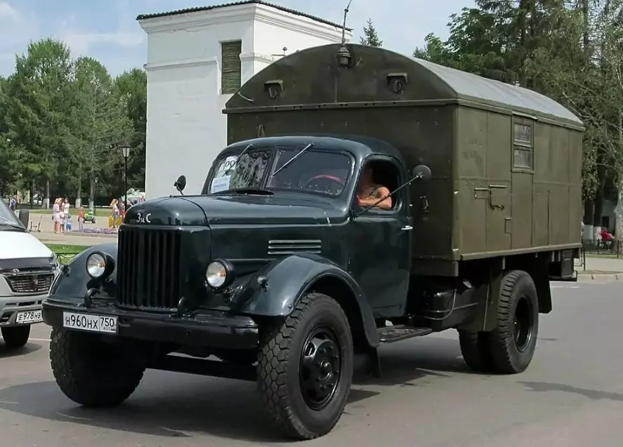 Завод ЗИЛ