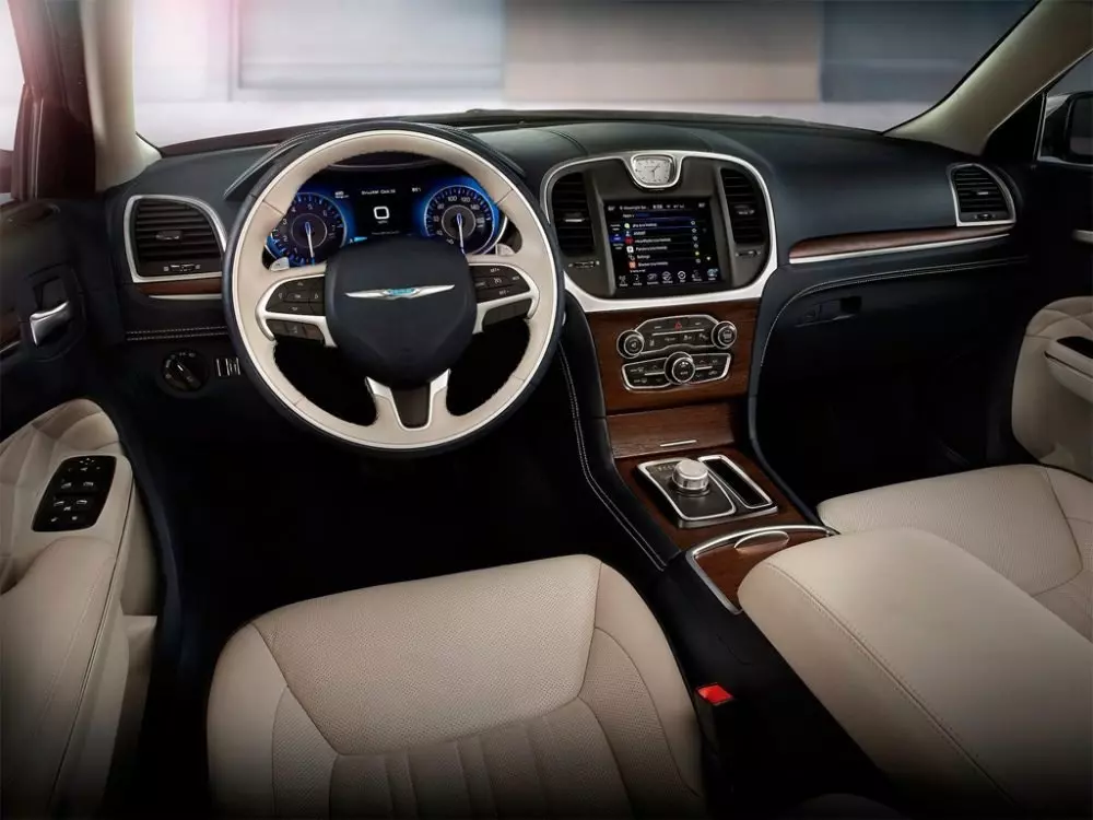 Chrysler 300C 2015 Chrysler 300C интерьер