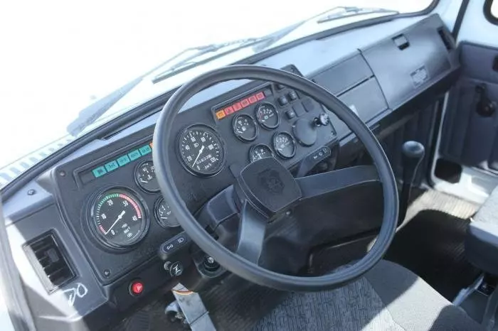 ГАЗ 3309