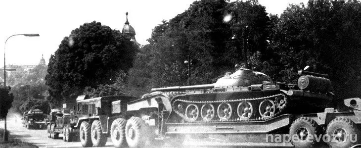 МАЗ 537
