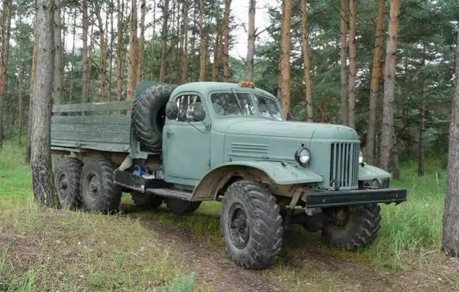 ЗИЛ-157