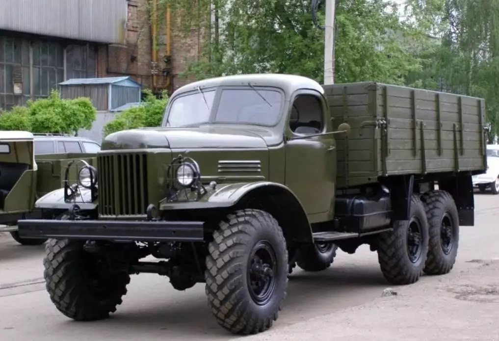Завод ЗИЛ