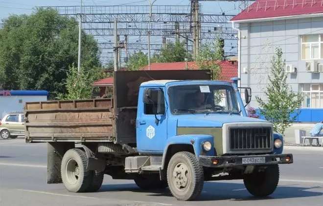 Самосвал ГАЗ-4509