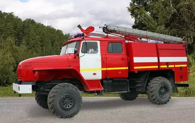 Автоцистерна пожарная АЦ 4.0 на базе УРАЛ-43206